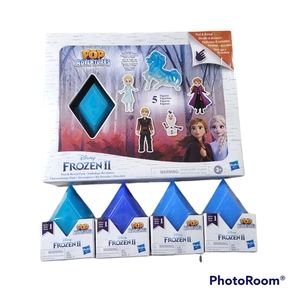 NIB Pop Adventures Frozen 2 Peal and reveal 5 Piece Toys Gift Set Ages 3+